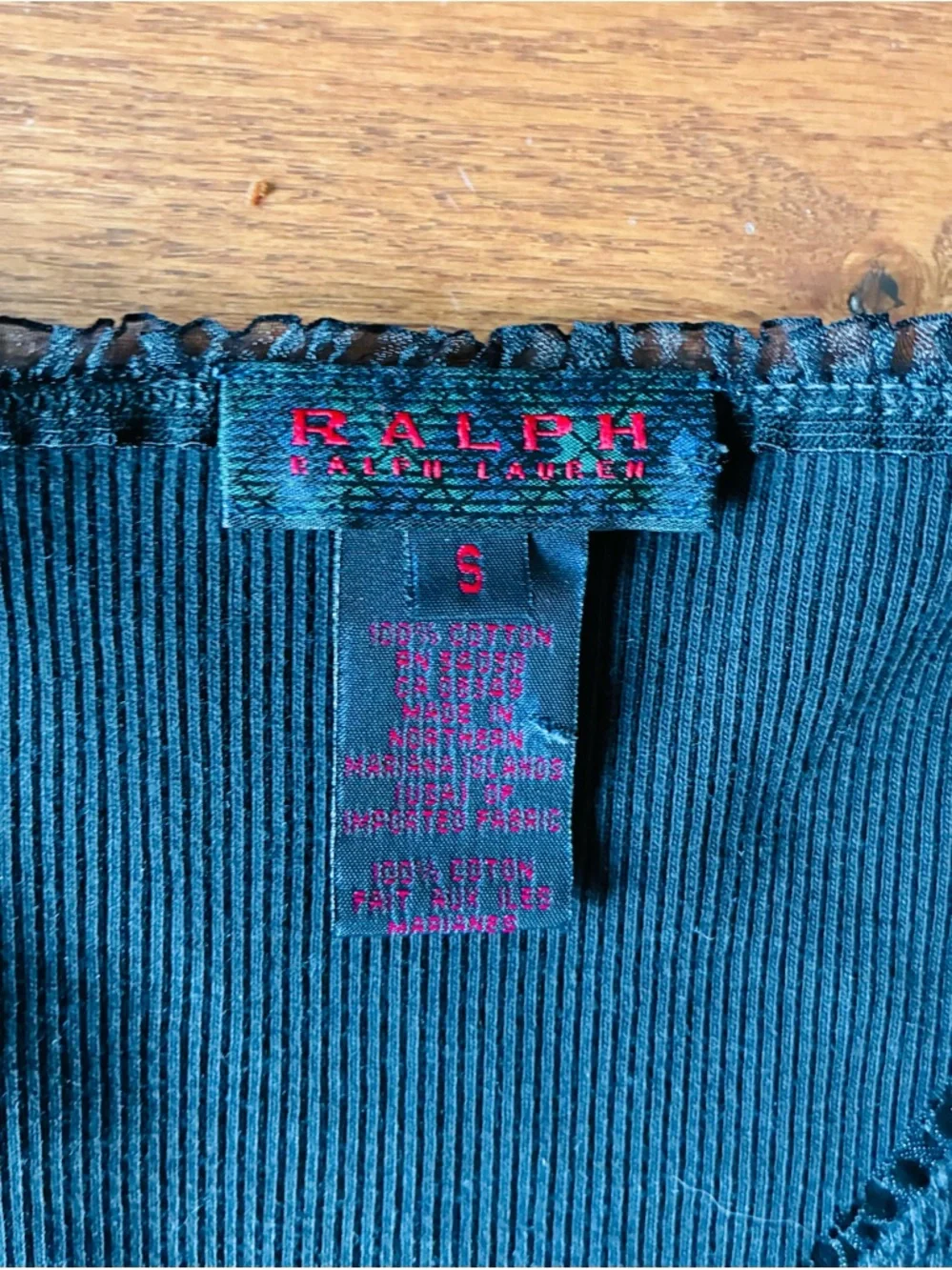 Ralph Lauren Black Ribbed V-Neck Tank - Picture 2 of 4